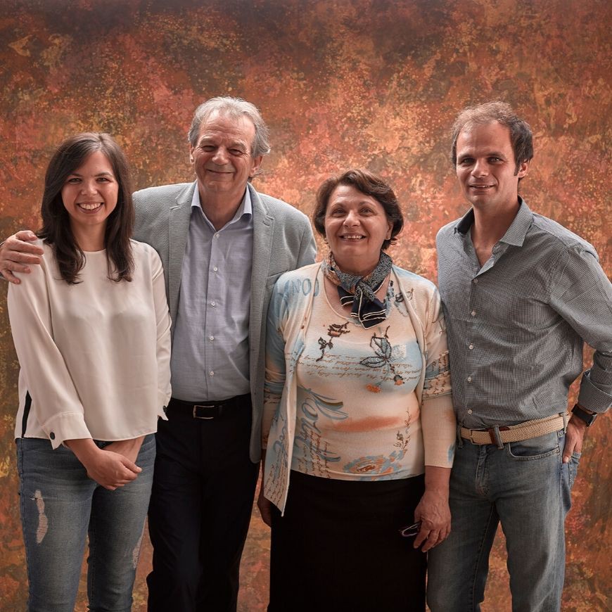 ITALY'S FINEST WINES BY DANIEL THOMASES